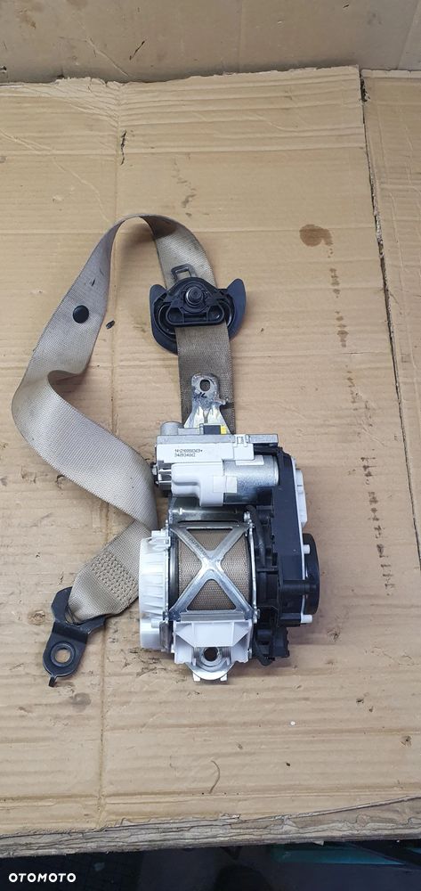 Pas bezpieczeństwa napinacz prawy przód przedni prawy Mercedes GL X166 W166 A1668601400 - 1