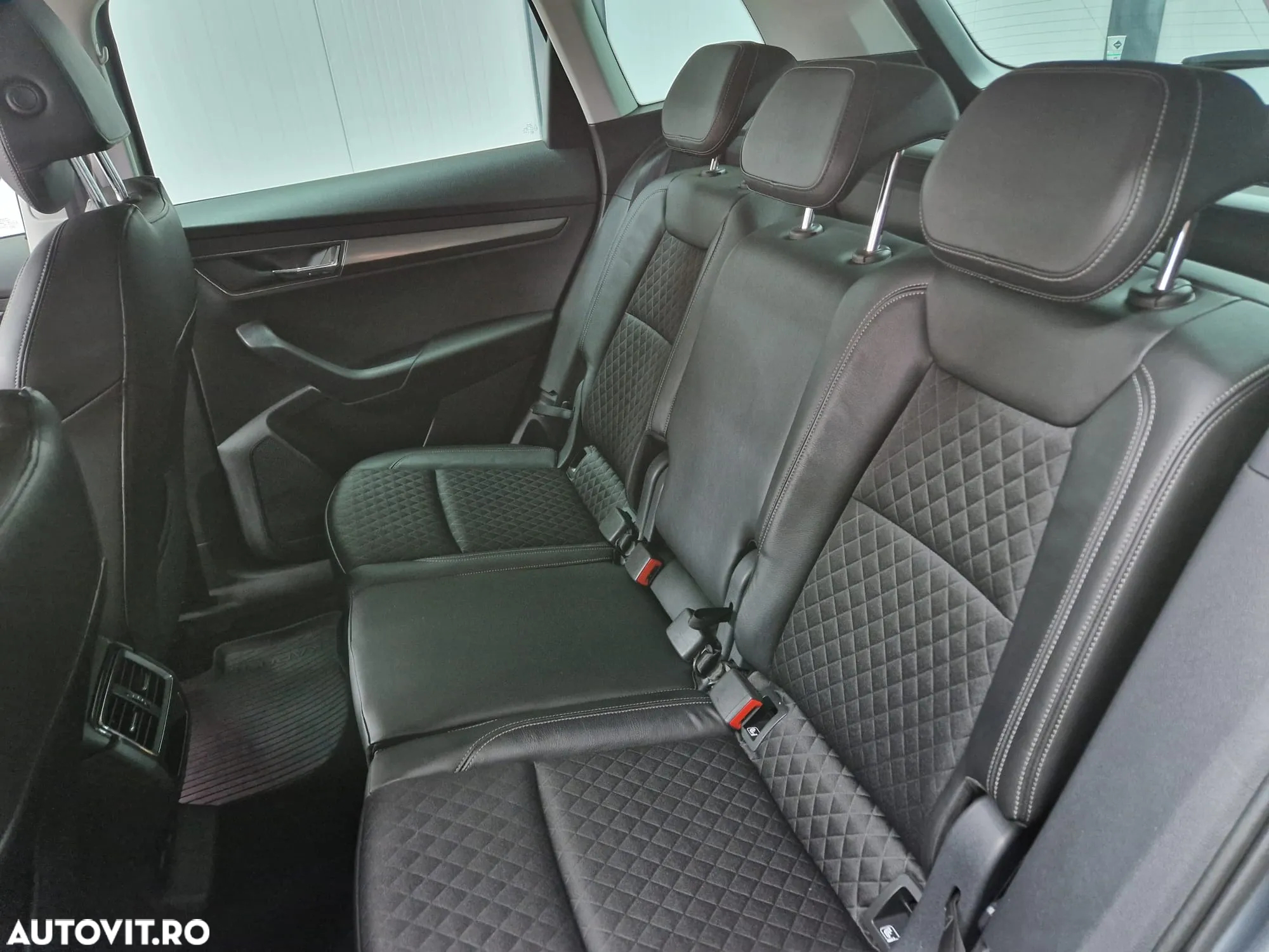 Skoda Karoq 2.0 TDI 4X4 DSG Style - 28
