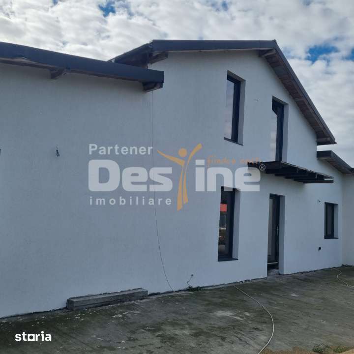 CASA DE VANZARE IN CALARASI - Imagine principală: 3/3