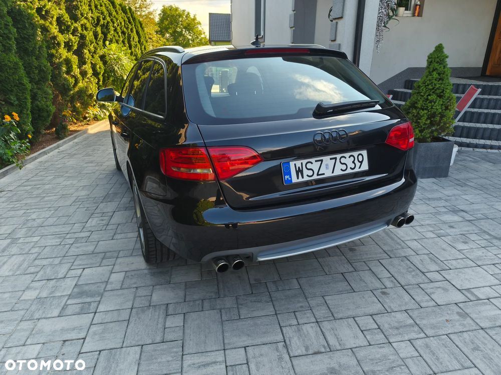 Audi A4 - 4