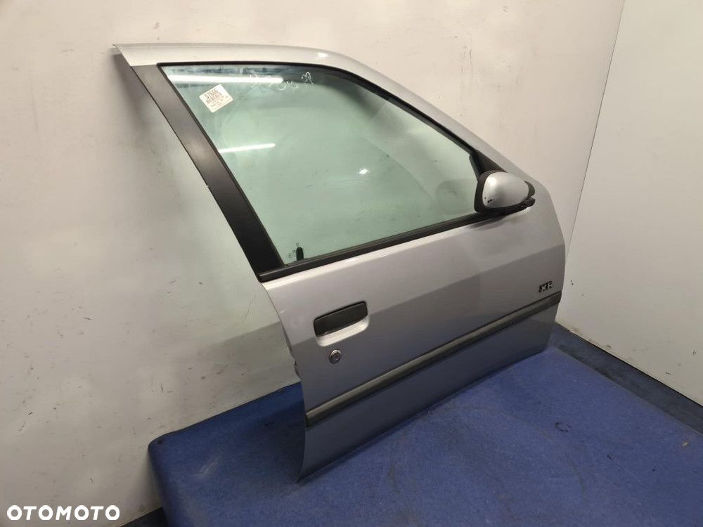 PEUGEOT 306 KOMBI DRZWI PRZÓD PRAWE - 4