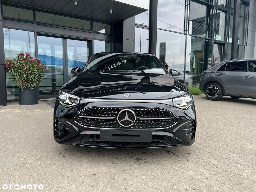 Mercedes-Benz CLA - 6