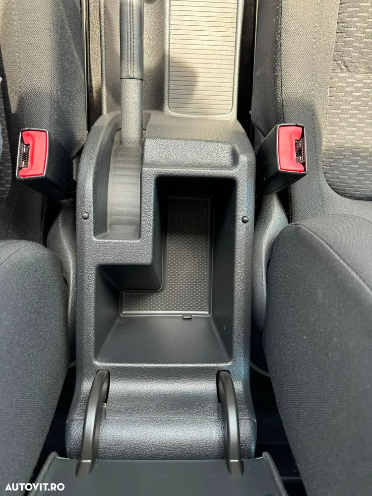 Volkswagen Golf Plus 1.4 Comfortline - 35