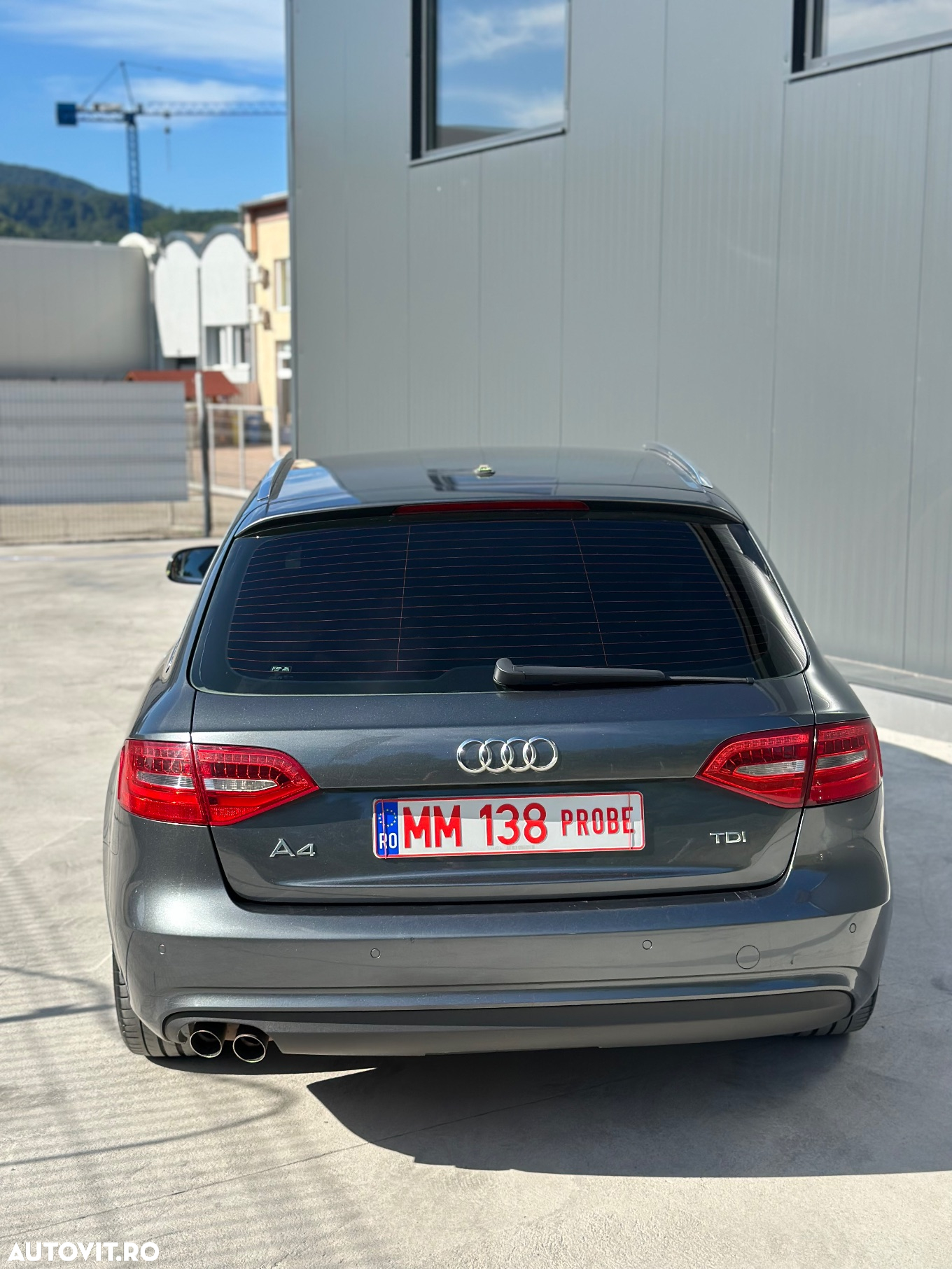 Audi A4 2.0 TDI Avant - 4