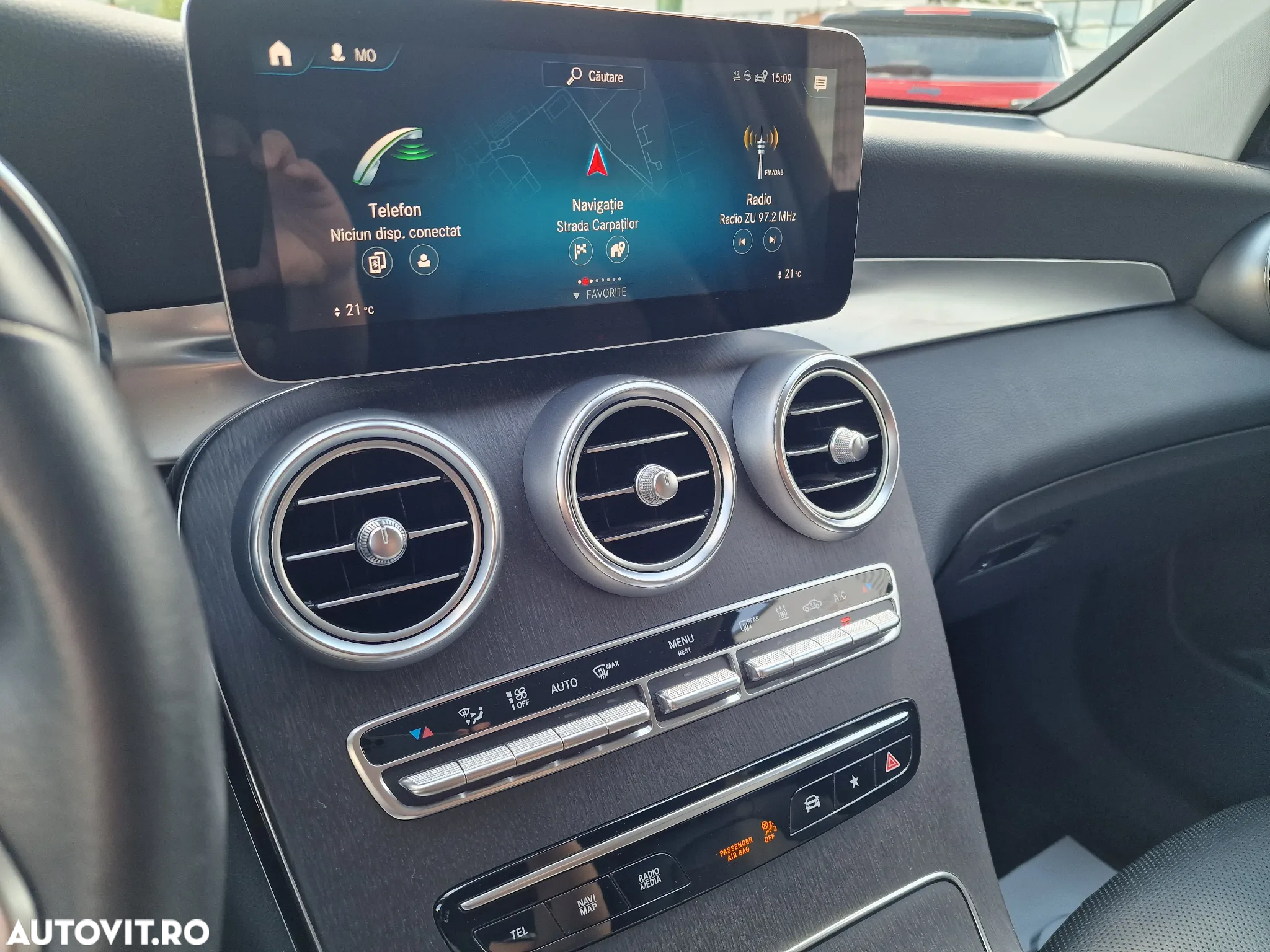 Mercedes-Benz GLC 300 de 4Matic 9G-TRONIC - 19