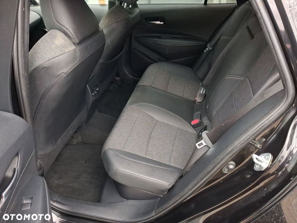 Toyota Corolla 1.8 Hybrid Comfort - 13