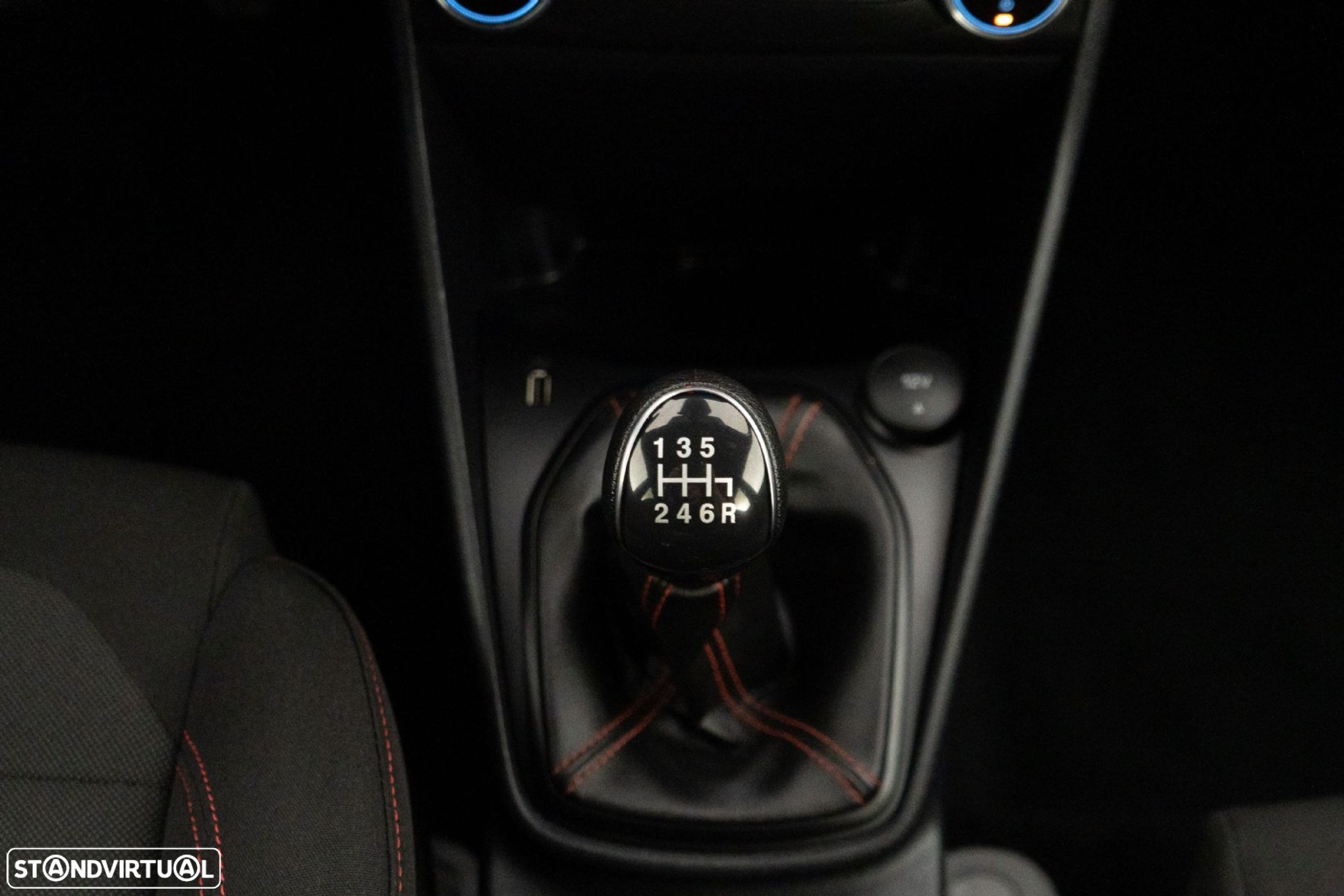 Ford Fiesta 1.0 EcoBoost ST-Line - 22