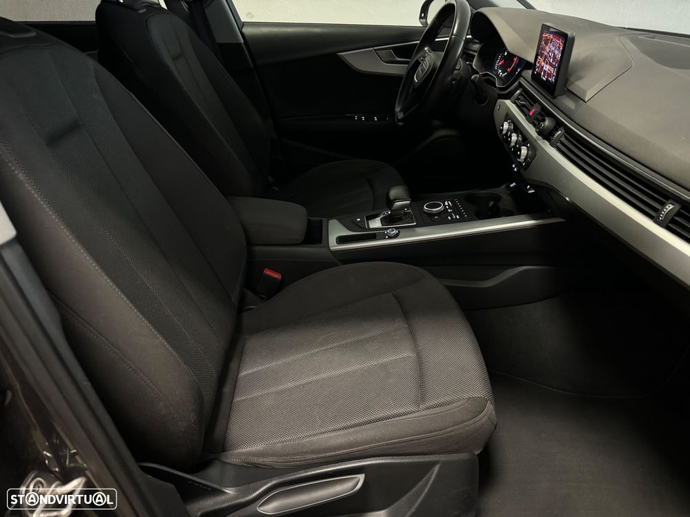 Audi A4 Avant 2.0 TDi Design S tronic - 9