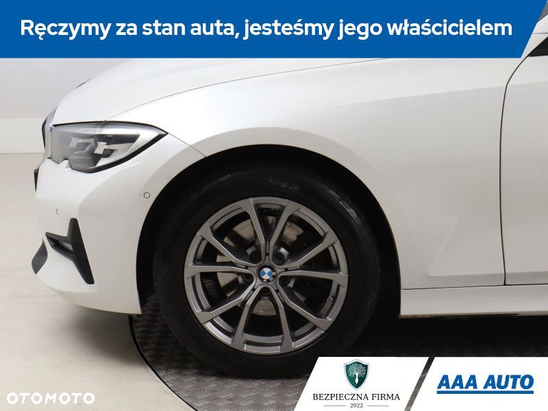 BMW Seria 3 - 17