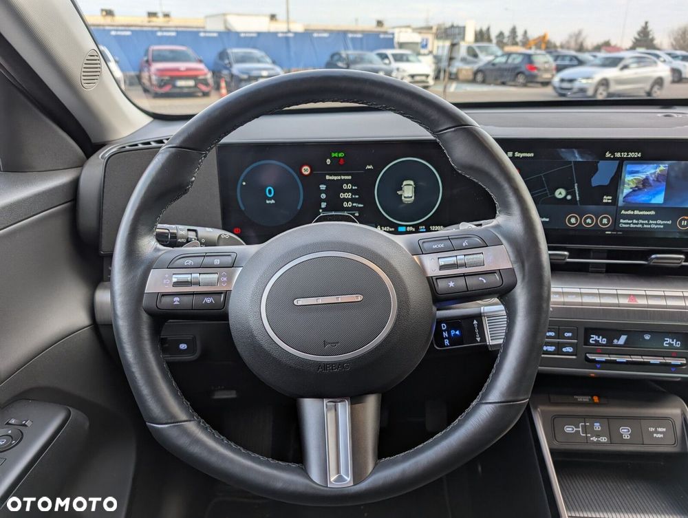 Hyundai Kona 65kWh Executive - 8