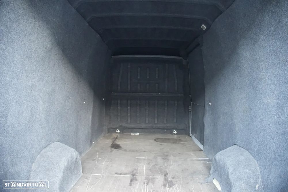 Peugeot Boxer L4H2 2.2BlueHDI 165cv - 7