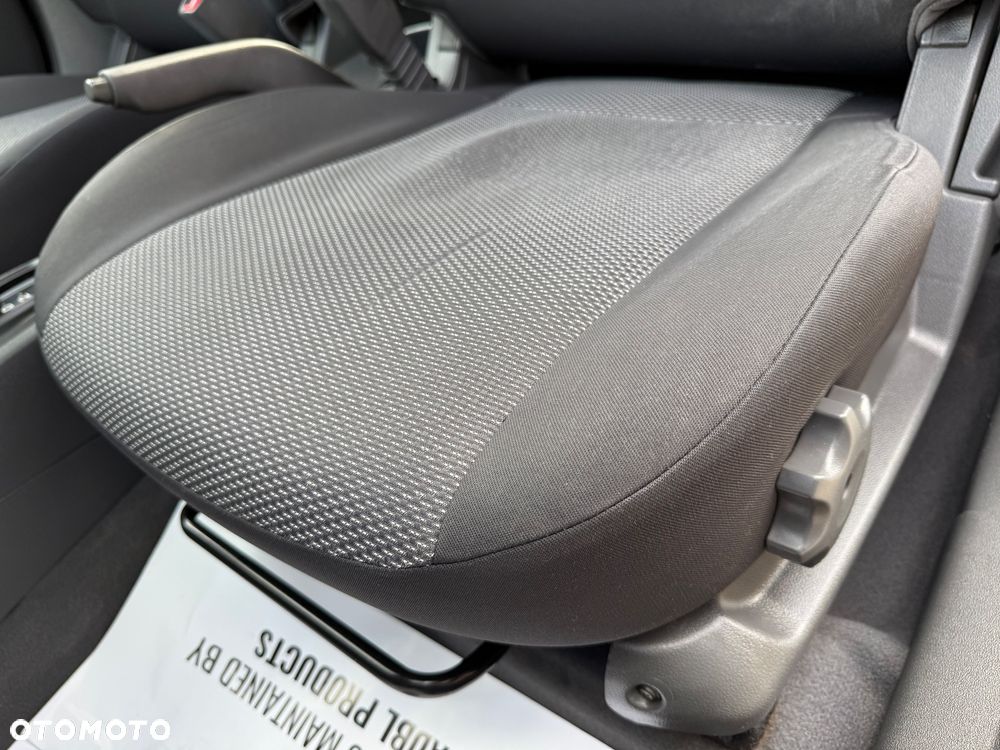 Kia Rio 1.4 Comfort - 26