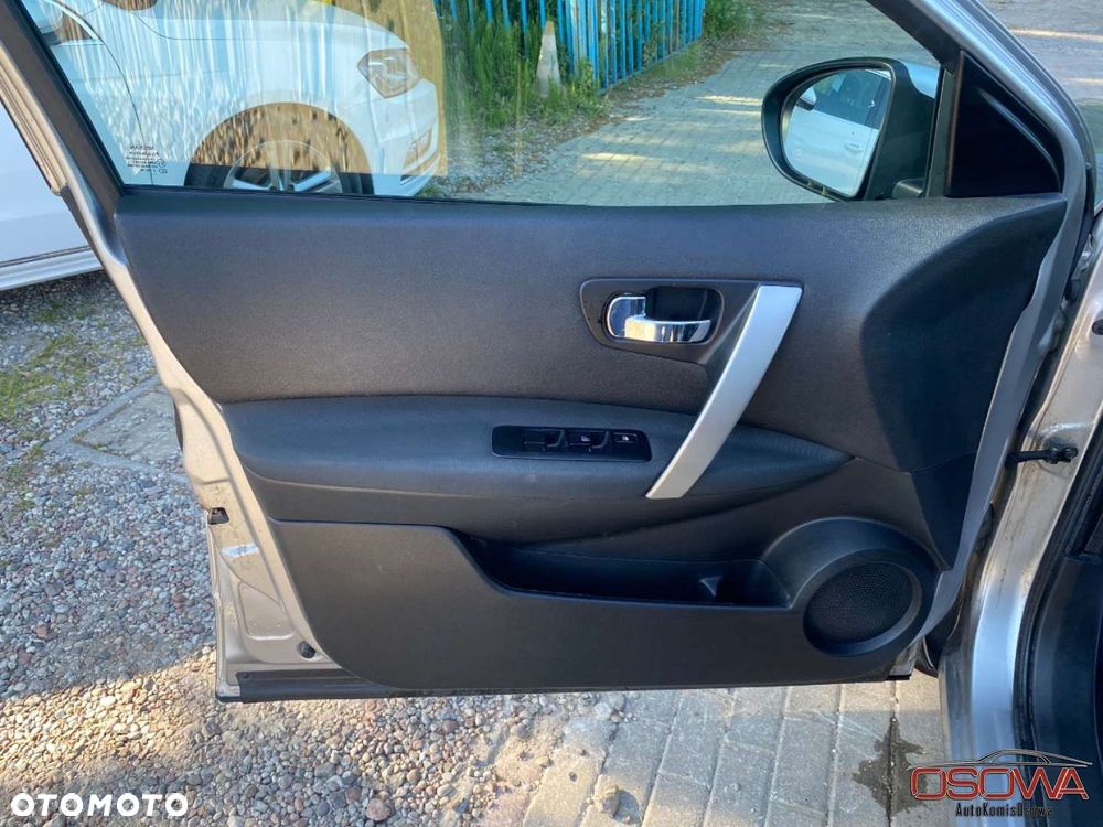 Nissan Qashqai 1.6 dCi DPF Start/Stop acenta - 25