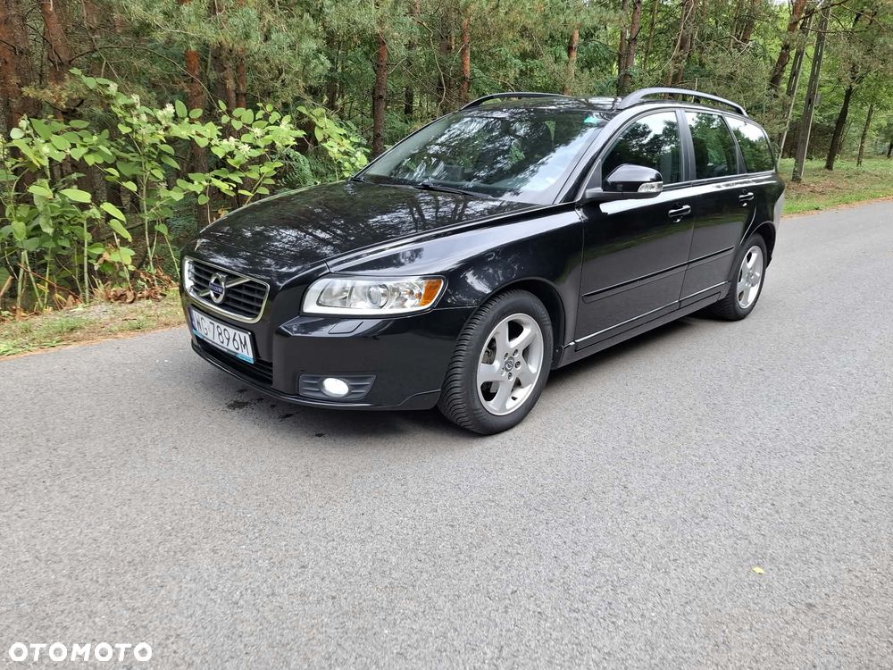 Volvo V50 - 1