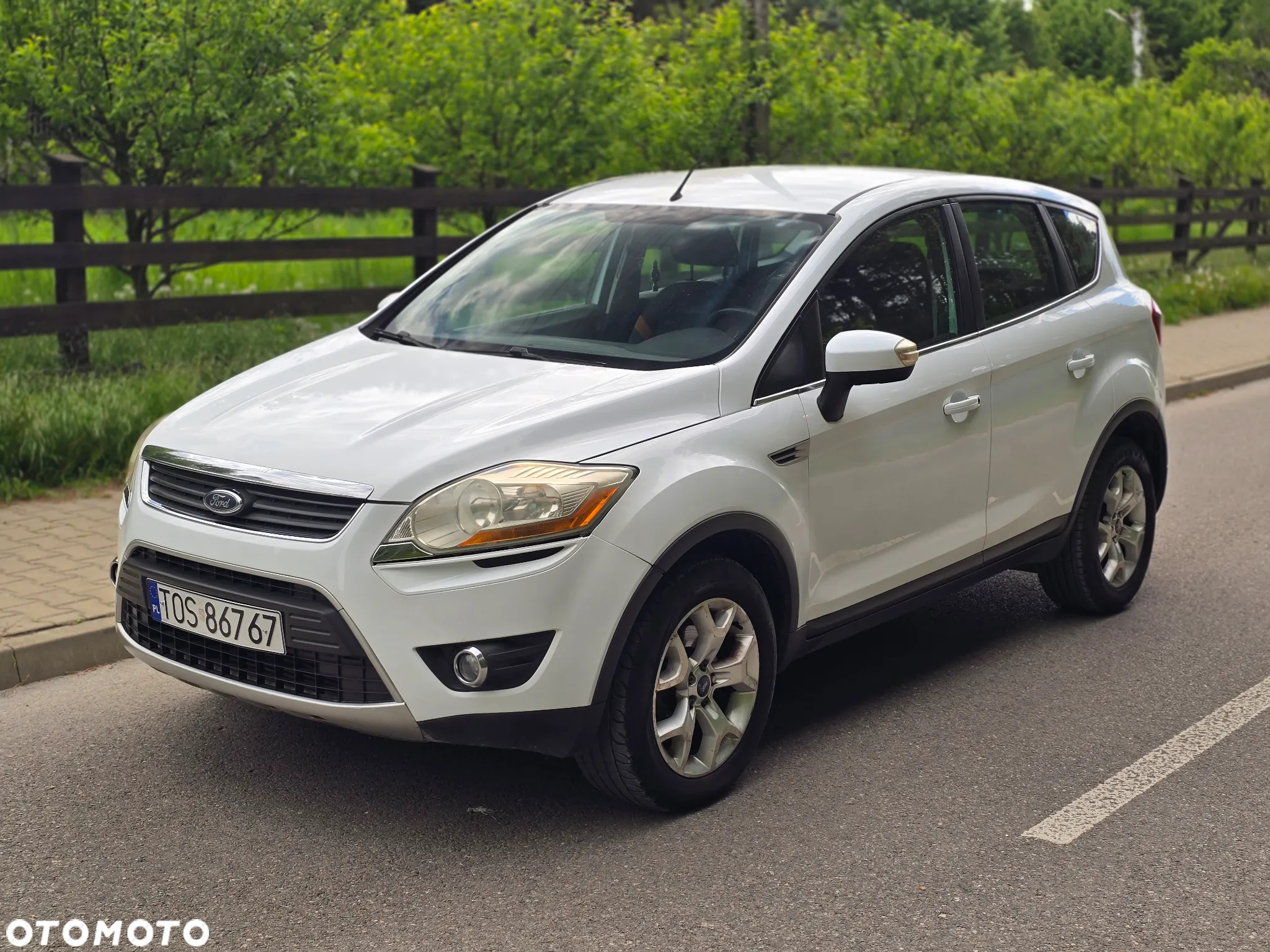 Ford Kuga 2.0 TDCi Titanium - 9