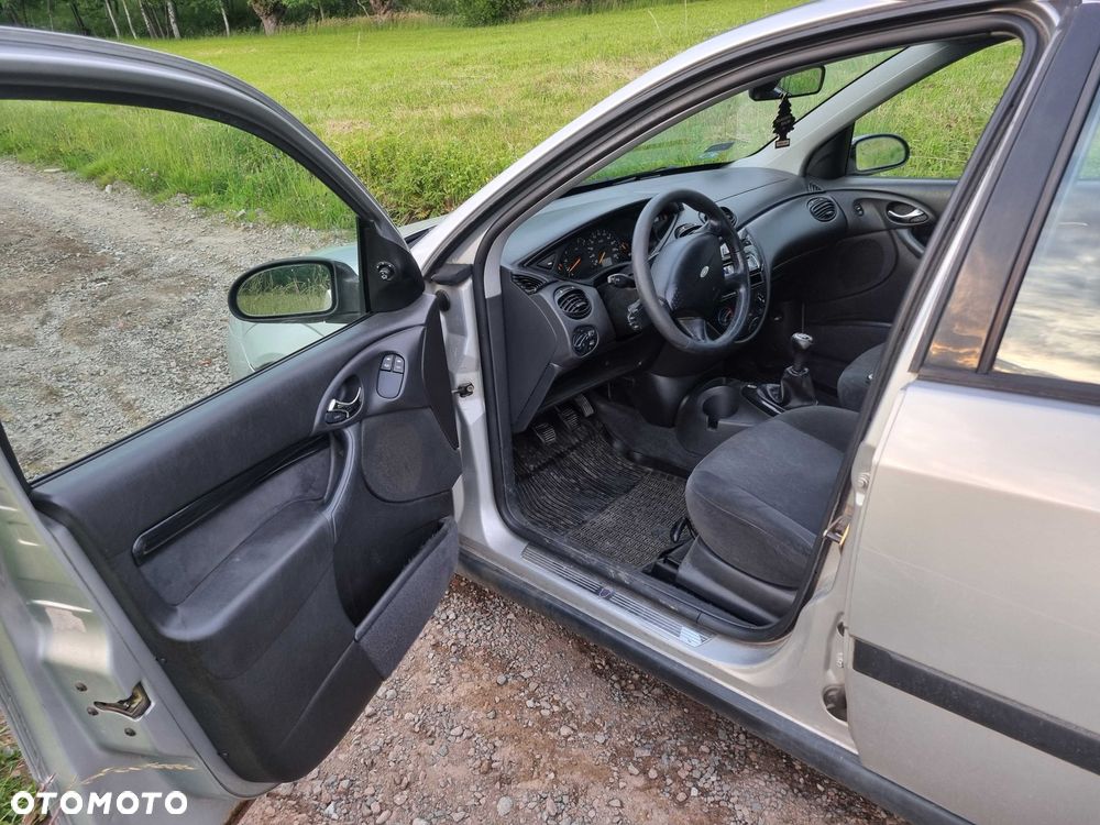 Ford Focus - 5