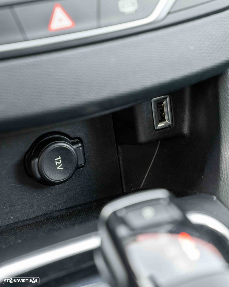 Peugeot 308 PureTech 130 GPF EAT8 Stop & Start Allure - 21