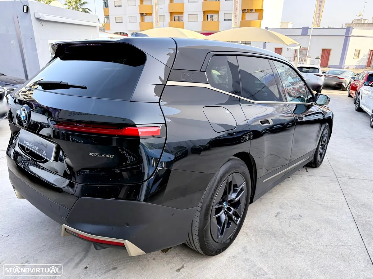 BMW iX xDrive 40 - 3