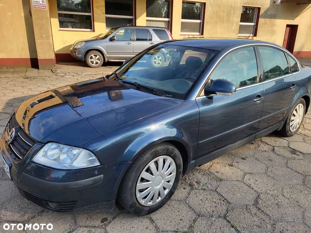 Volkswagen Passat 1.9 TDI Comfortline - 1