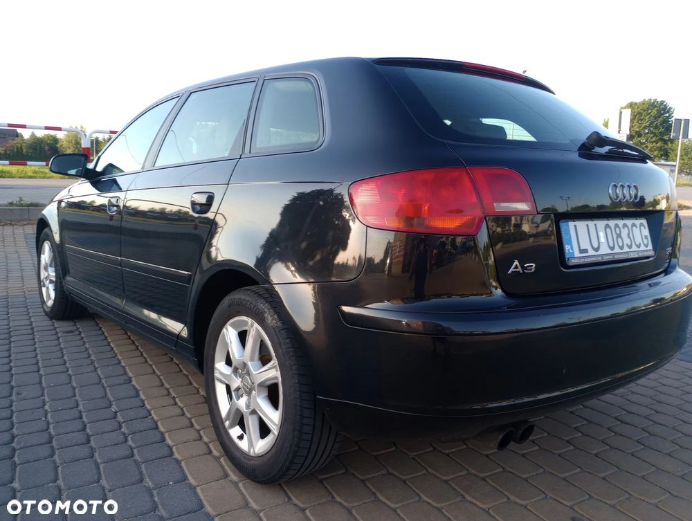 Audi A3 Sportback 2.0 FSI Ambiente - 20