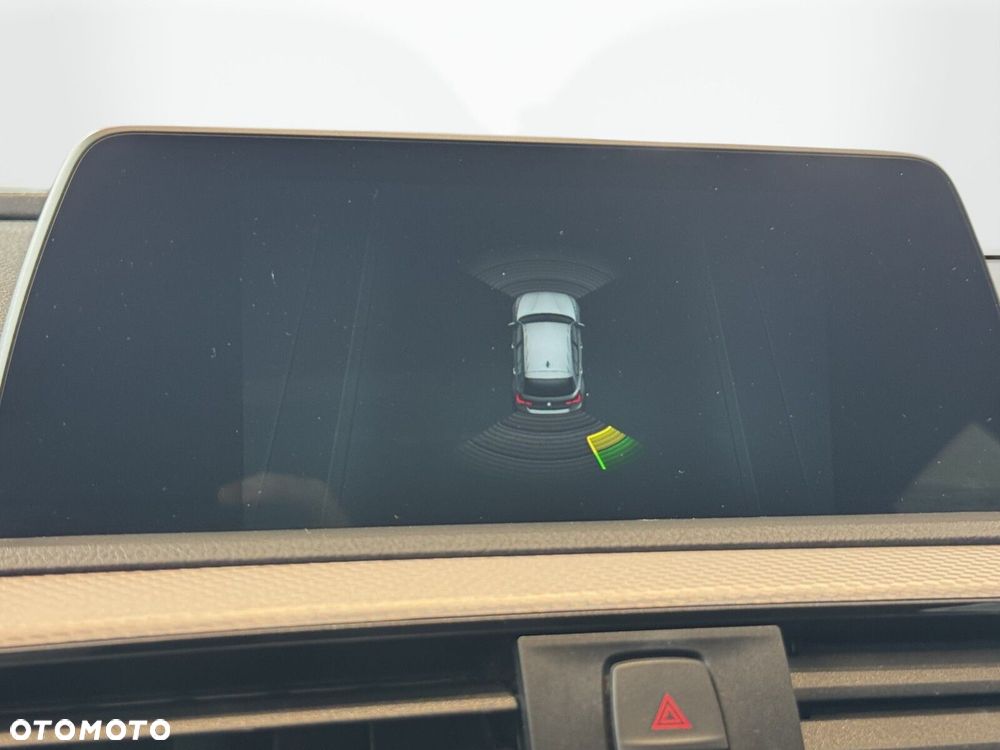 BMW Seria 1 - 40