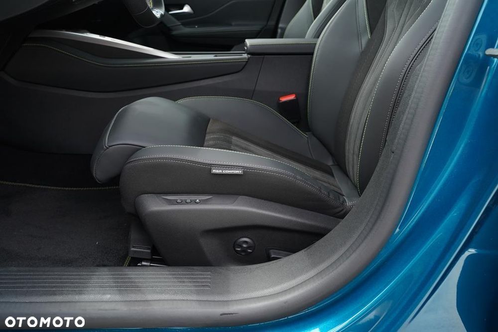 Peugeot 408 1.2 PureTech mHEV GT S&S e-DSC6 - 12