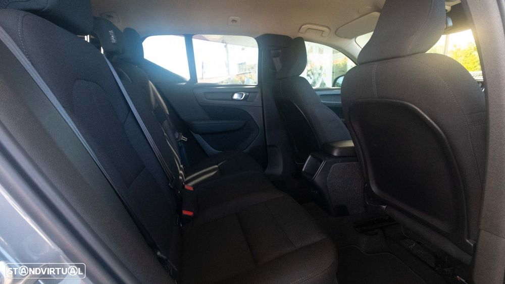Volvo XC 40 1.5 T2 Momentum Core - 8