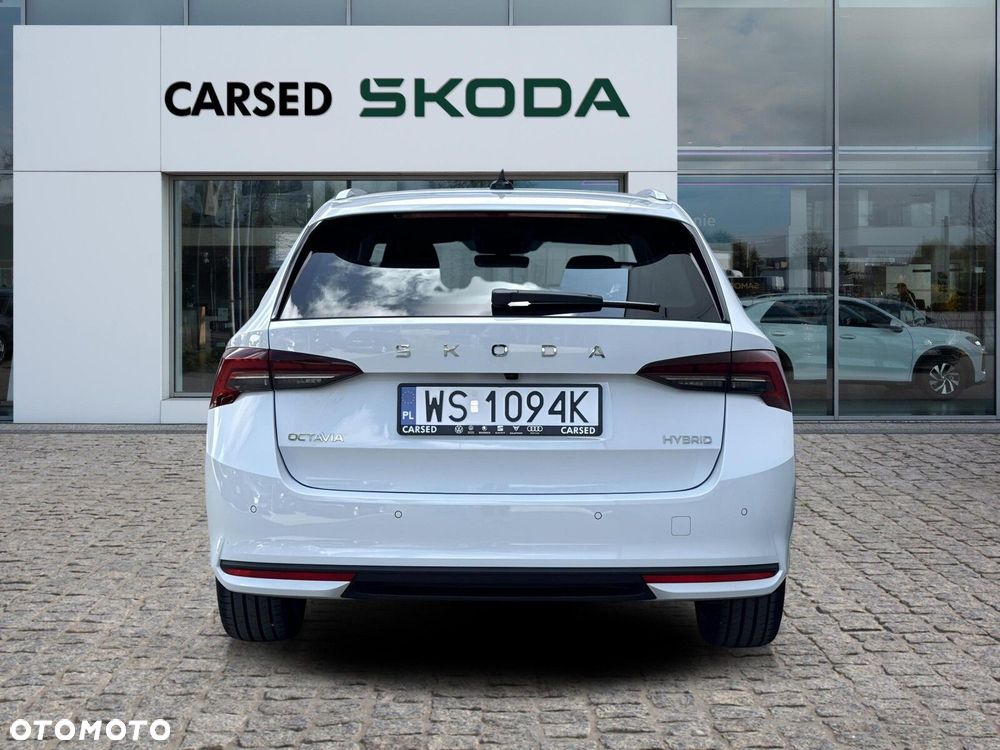 Skoda Octavia - 5