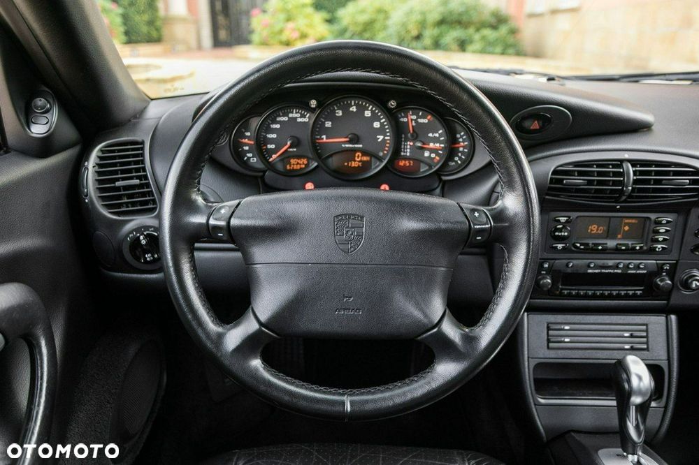 Porsche 911 - 23