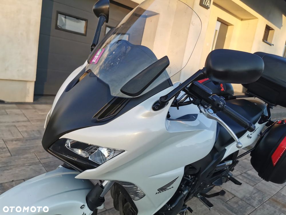 Honda CBF - 11