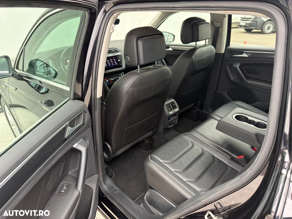 Volkswagen Tiguan 2.0 TDI SCR 4MOTION DSG Elegance - 31