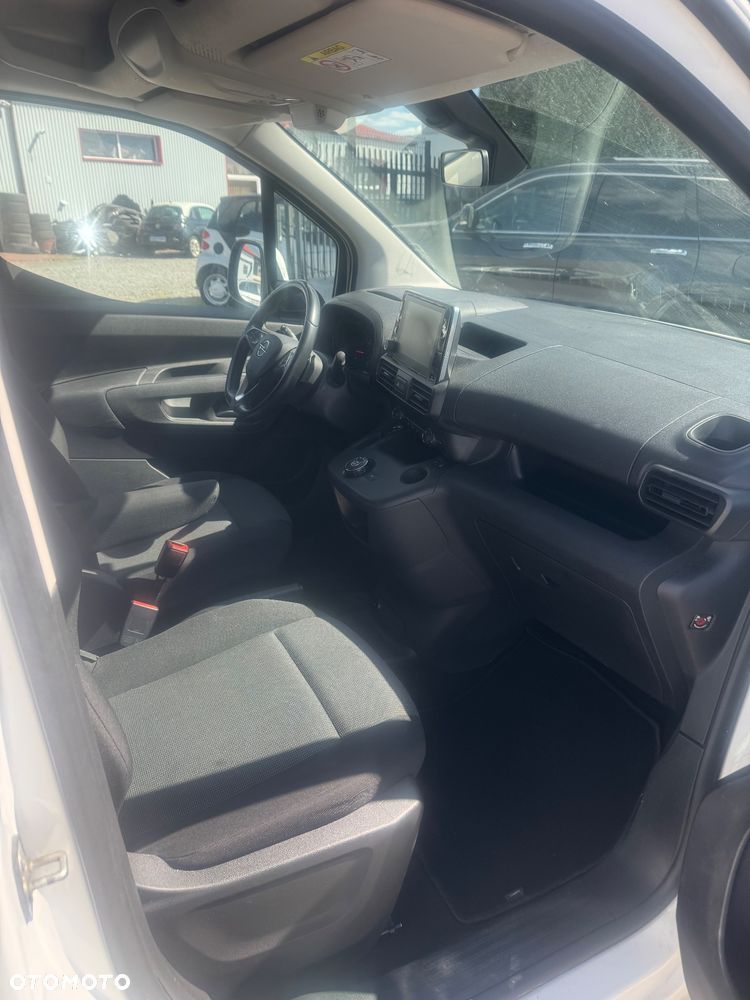Opel COMBO - 6