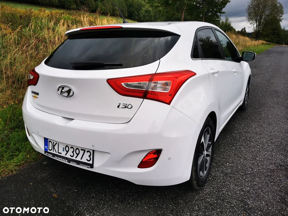 Hyundai i30 1.4 GO Plus - 21