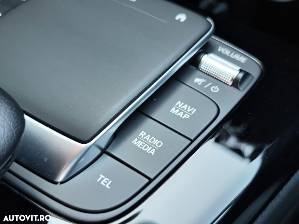 Mercedes-Benz A 250 e 8G-DCT - 26