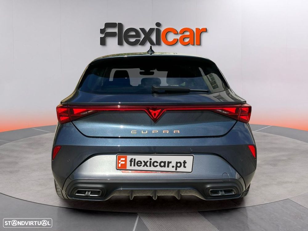 Cupra Leon 1.5 eTSI MID DSG - 6