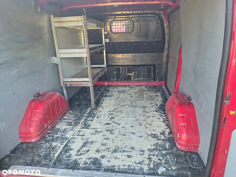 Ford Transit - 14