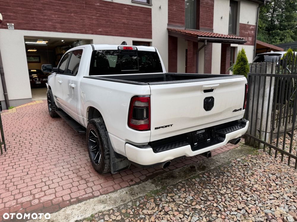 Dodge RAM - 11