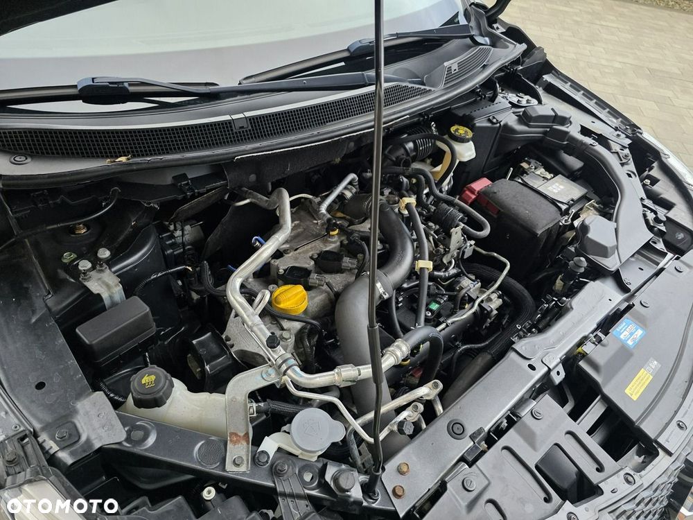 Nissan Qashqai - 12