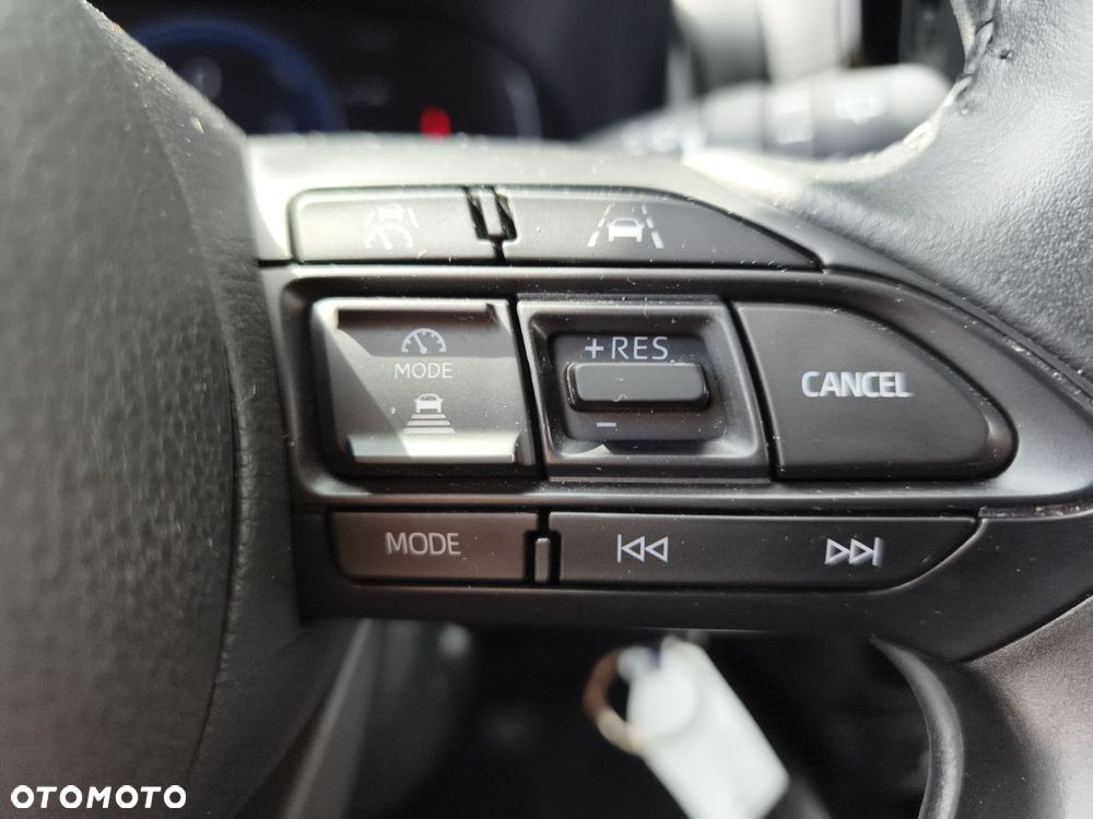 Toyota Yaris Hybrid 1.5 Style - 27