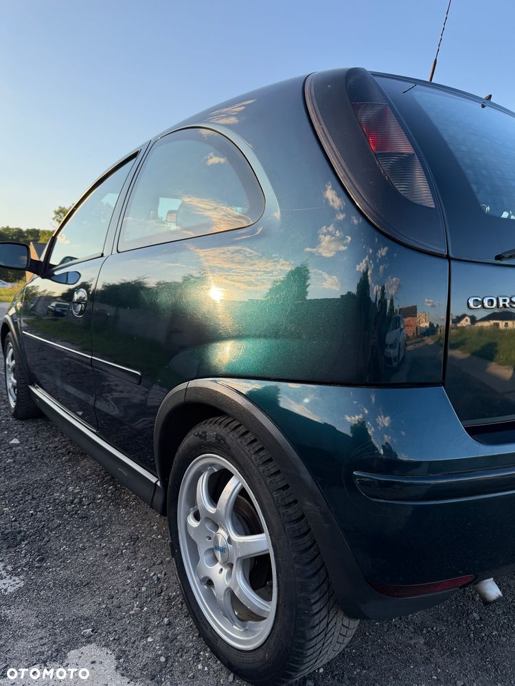 Opel Corsa 1.2 16V Edition - 17