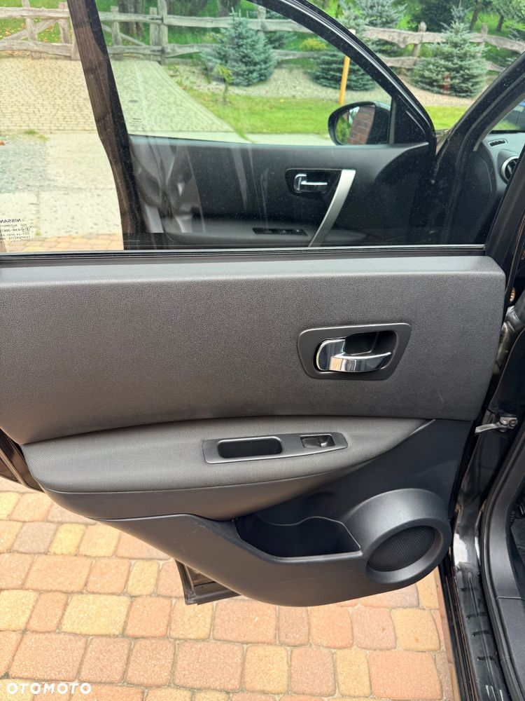 Nissan Qashqai - 24