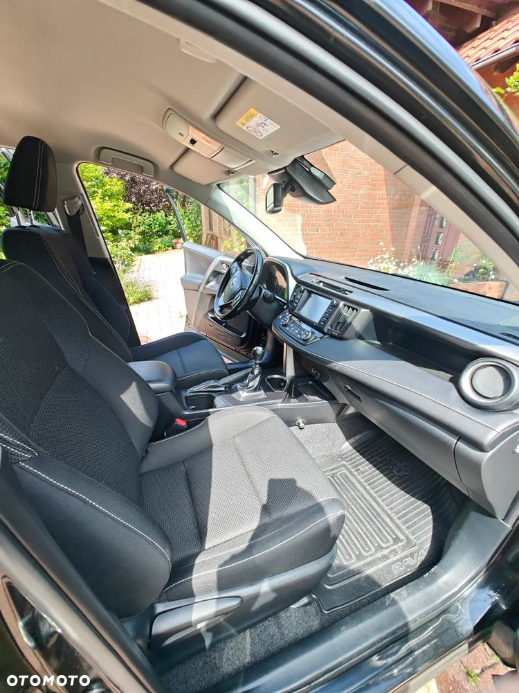Toyota RAV4 2.0 D-4D 4x2 Start-Stop Edition-S - 12