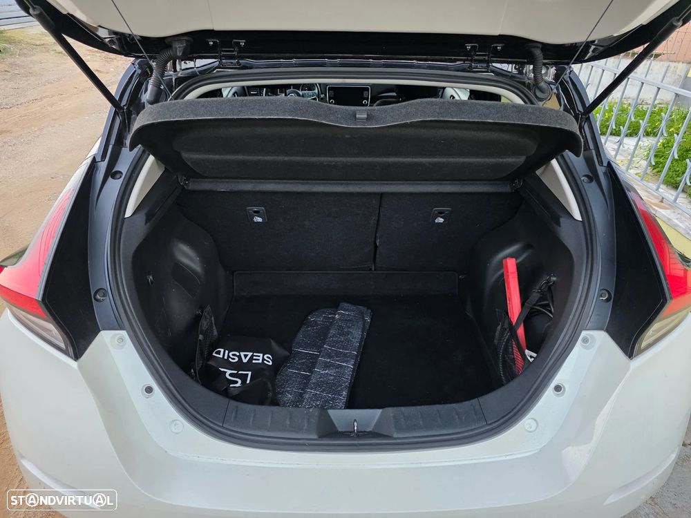 Nissan Leaf 40 kWh N-Connecta - 5