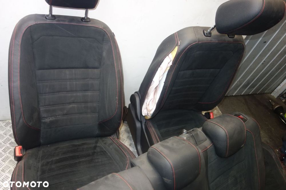 KOMPLET FOTELI FORD ECOSPORT - 2