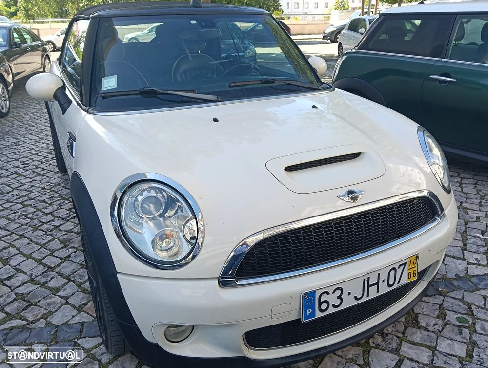 MINI Cabrio Cooper S - 8