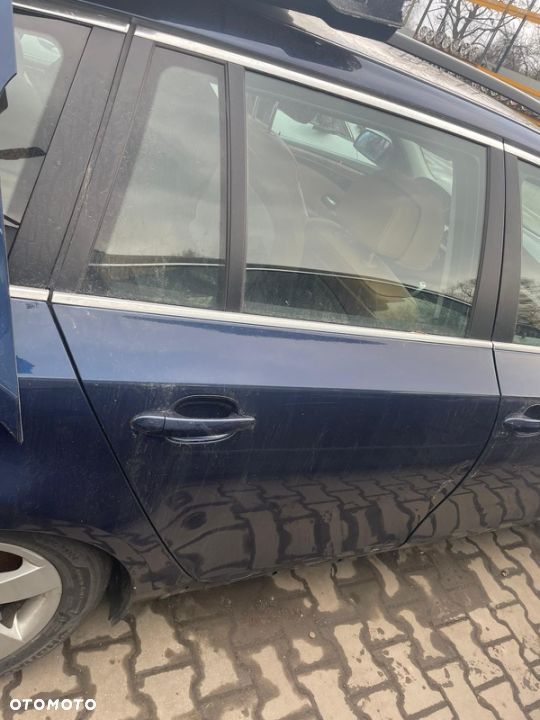 BMW 523i E61 na części - 19