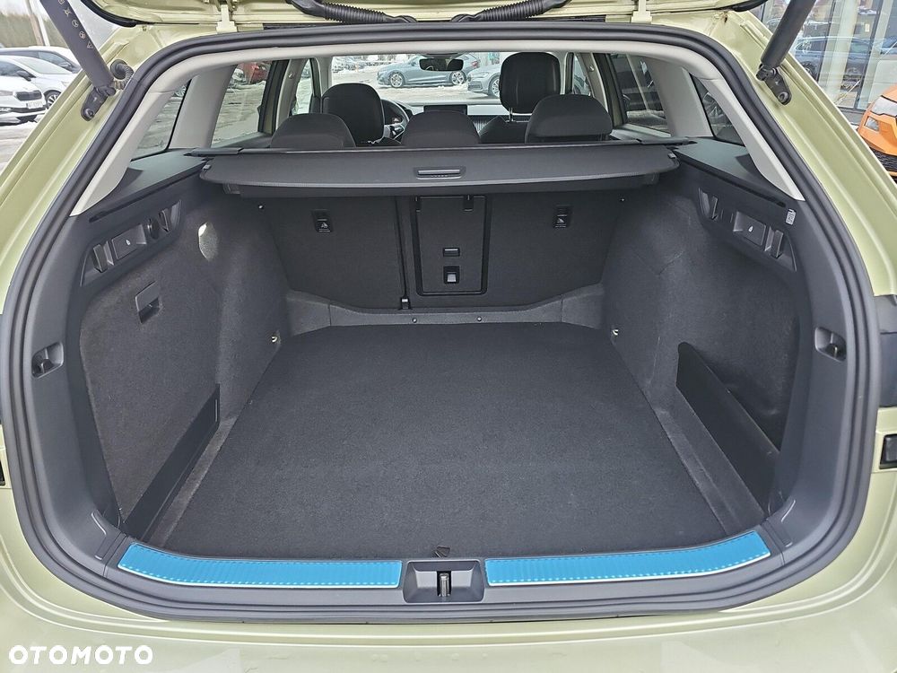 Skoda Superb 2.0 TDI SCR 4x4 Selection DSG - 19