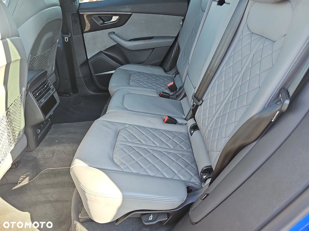 Audi Q8 50 TDI mHEV Quattro Tiptronic - 13