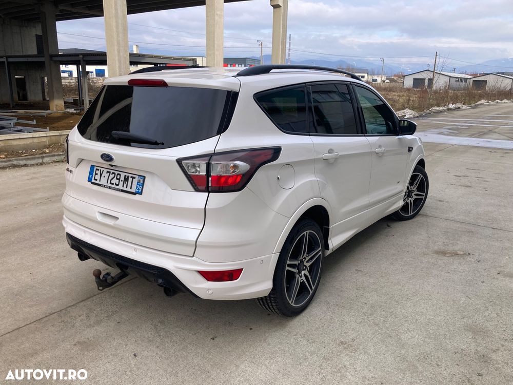 Ford Kuga 2.0 TDCi 4x4 Aut. ST-Line - 6
