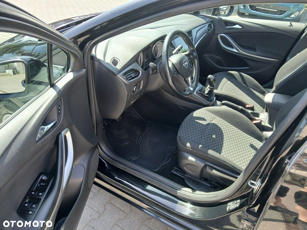 Opel Astra 1.6 CDTI Active - 9